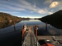 ./images/calvert/dock/20180210/dock20180210_132001.jpg