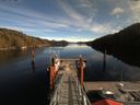 ./images/calvert/dock/20180210/dock20180210_132504.jpg