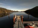 ./images/calvert/dock/20180212/dock20180212_141501.jpg