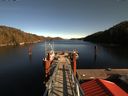 ./images/calvert/dock/20180220/dock20180220_142502.jpg