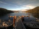 ./images/calvert/dock/20180710/dock20180710_201003.jpg