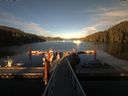 ./images/calvert/dock/20180805/dock20180805_195004.jpg