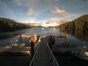 ./images/calvert/dock/20180817/dock20180817_193004.jpg
