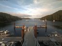 ./images/calvert/dock/20190802/dock20190802_194504.jpg