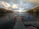 ./images/calvert/dock/20210404/dock20210404_192504.jpg