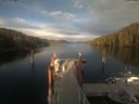./images/calvert/dock/20210510/dock20210510_193503.jpg