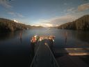 ./images/calvert/dock/20220421/dock20220421_185001.jpg