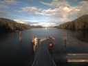 ./images/calvert/dock/20220428/dock20220428_190003.jpg