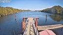 ./images/calvert/dock/20240412/dock20240412_152001M.jpg