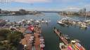 ./images/victoria/wharf/20190712/wharf20190712_131957.jpg