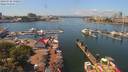 ./images/victoria/wharf/20190728/wharf20190728_130957.jpg